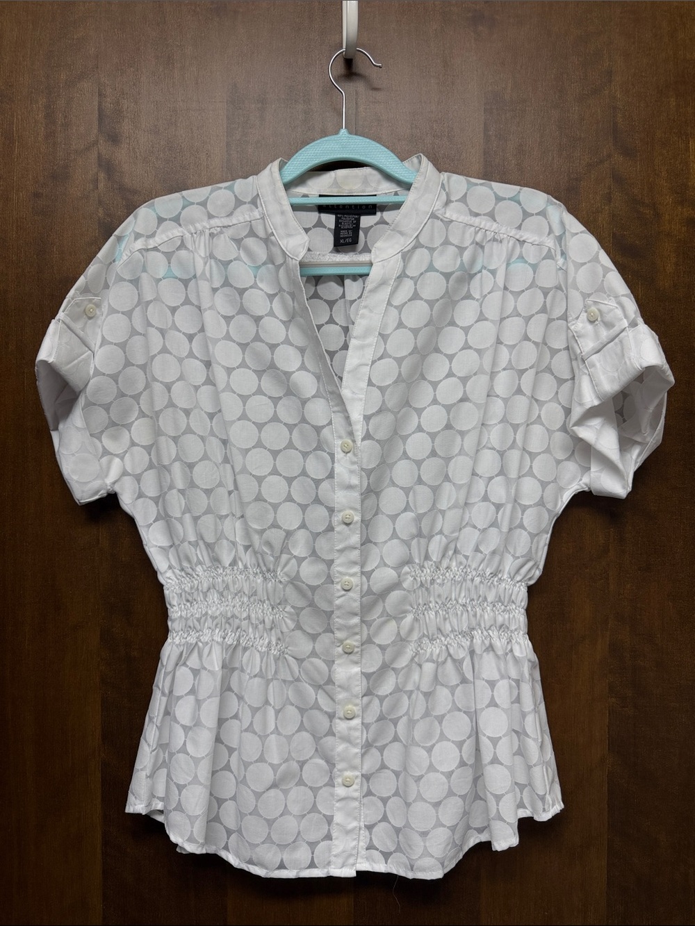 White Sheer Dot-Pattern Short Sleeve Button-Front Blouse Gathered Waist